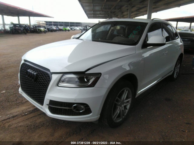 WA1LFAFP3EA110588 Audi Q5 Premium Plus