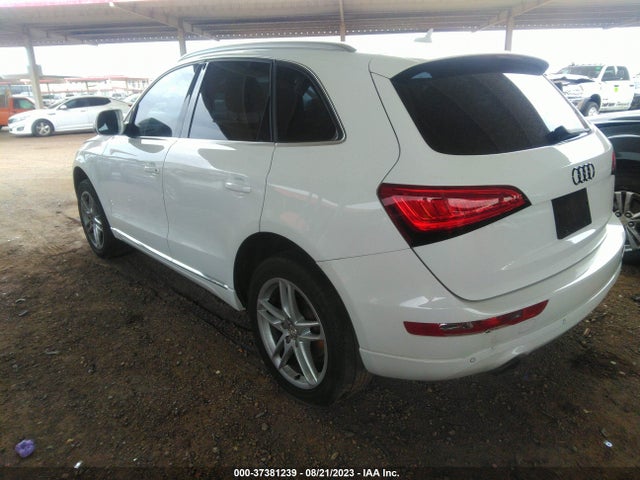 WA1LFAFP3EA110588 Audi Q5 Premium Plus