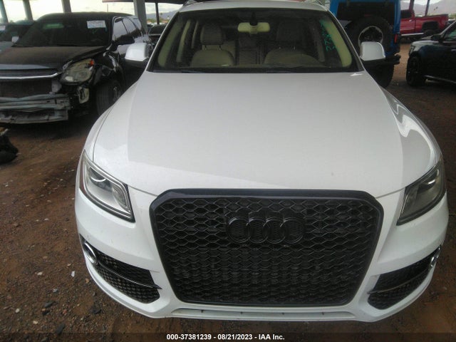 WA1LFAFP3EA110588 Audi Q5 Premium Plus