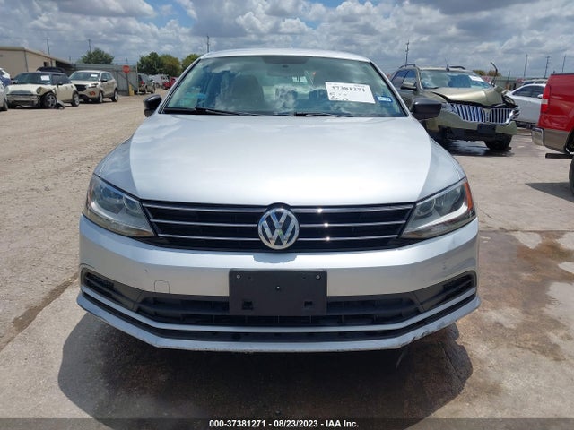 3VW267AJ7GM353718 Volkswagen Jetta Sedan 1.4t S