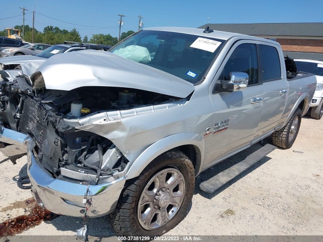 RAM 2500 Laramie 2018 3C6UR5FL8JG232856 Image 2