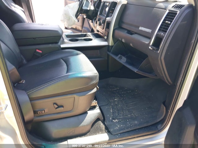 RAM 2500 Laramie 2018 3C6UR5FL8JG232856 Image 5