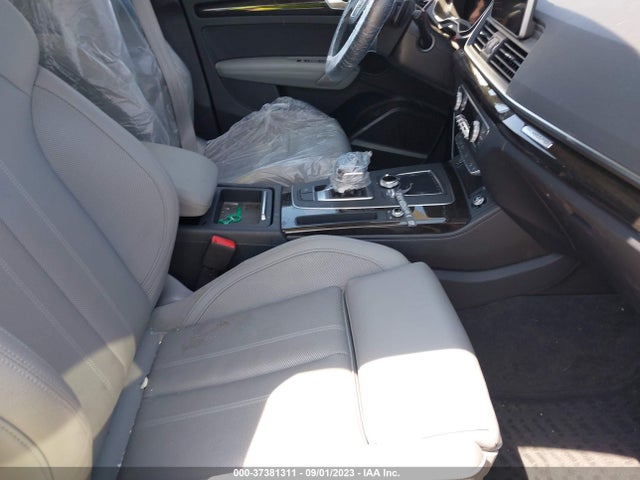 WA1CNAFY6J2201774 Audi Q5 Prestige