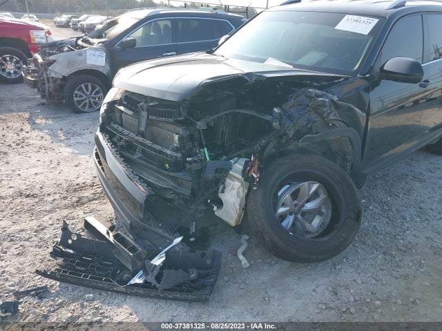 2019 VOLKSWAGEN ATLAS 1V2WR2CA7KC508045 Photo 5