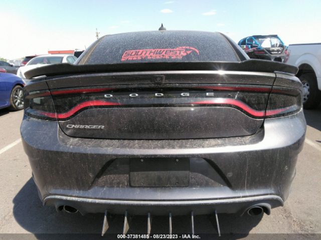 2C3CDXHG1JH281268 Dodge Charger Sxt Plus