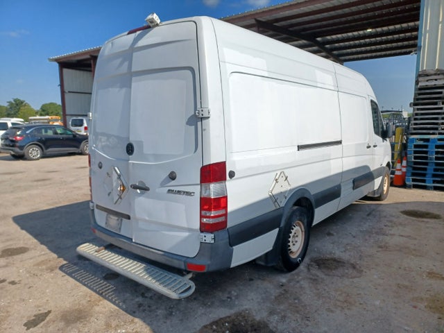 2012 MERCEDES-BENZ SPRINTER CARGO VANS VIN: WD3PE8CB6C5668916