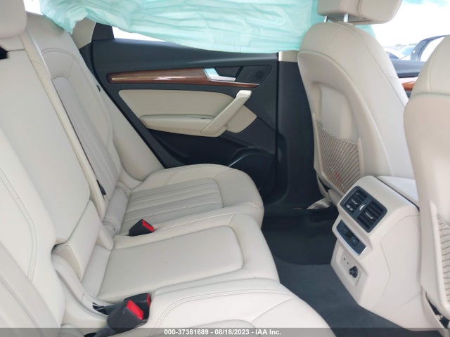 WA1GAAFYXP2034776 Audi Q5 S Line Premium