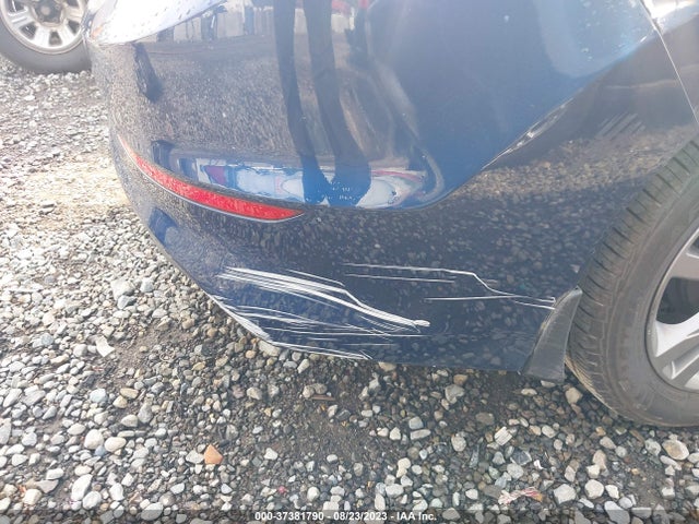 2017 HYUNDAI ELANTRA SE VIN: 5NPD84LF7HH197345