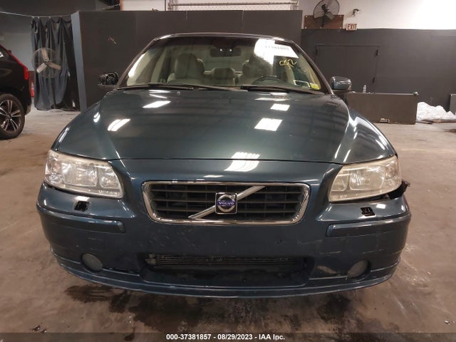 2008 VOLVO S60 2.5T VIN: YV1RH592182676047