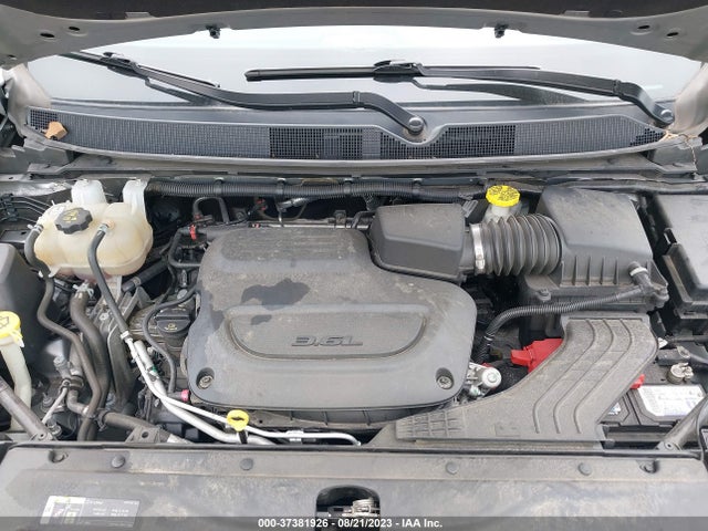 2C4RC1DG3MR516473 Chrysler Voyager Lxi