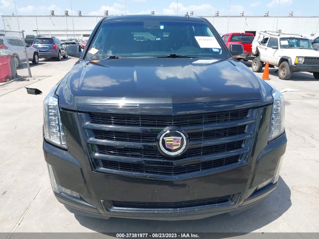 1GYS3BKJ8FR213004 Cadillac Escalade Luxury