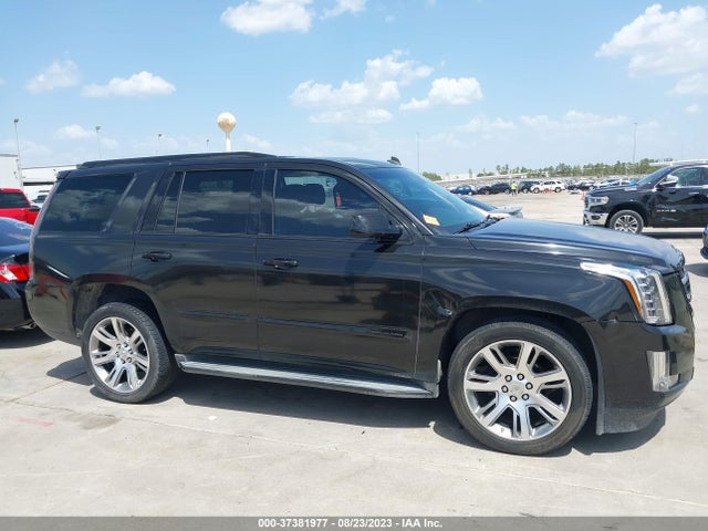 1GYS3BKJ8FR213004 Cadillac Escalade Luxury