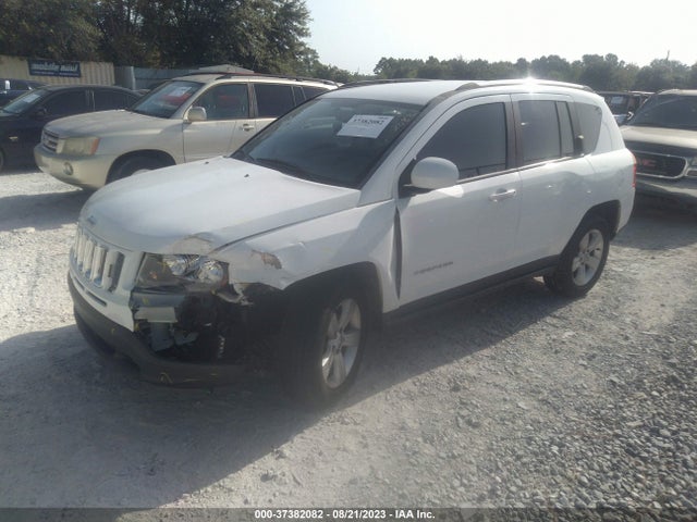 1C4NJCEBXED699829 Jeep Compass Latitude