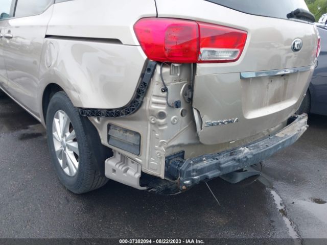 KNDMB5C13G6113431 KIA SEDONA LX