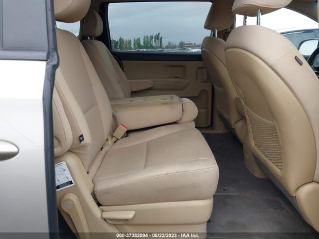 KNDMB5C13G6113431 KIA SEDONA LX