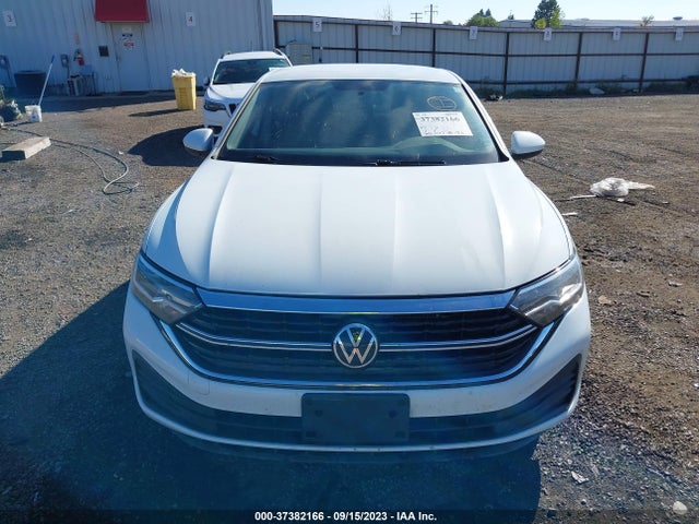 3VWCM7BU8NM030472 Volkswagen JETTA S