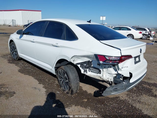 3VWCM7BU8NM030472 Volkswagen JETTA S