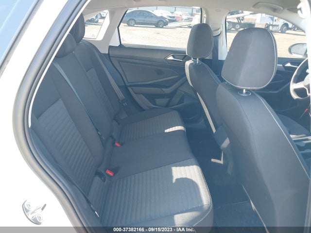 3VWCM7BU8NM030472 Volkswagen JETTA S
