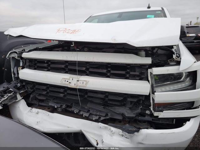 Chevrolet Silverado 1500 Custom 2018 1GCVKPEC8JZ114305 Image 12
