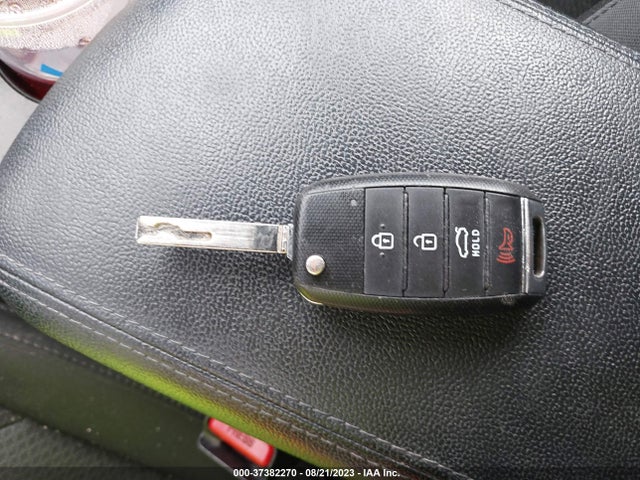 KIA Optima Lx 2016 5XXGT4L3XGG073422 Image 11