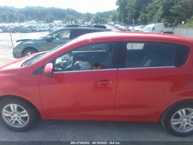 Chevrolet SONIC LT 2015 1G1JC6SH4F4208653 Image 14
