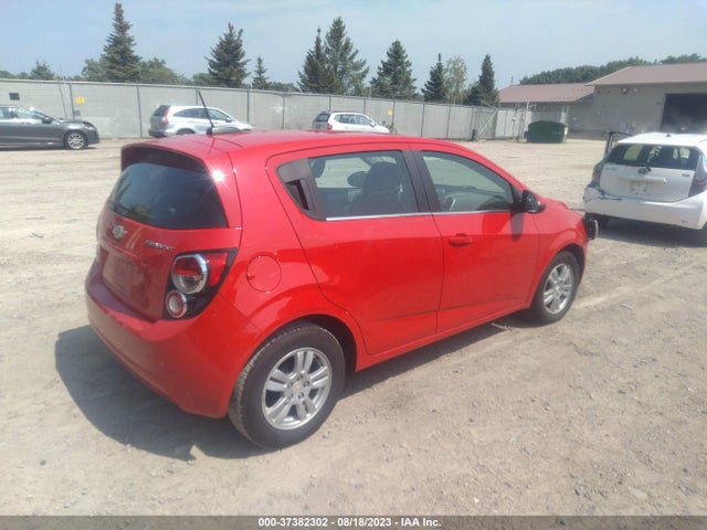 Chevrolet SONIC LT 2015 1G1JC6SH4F4208653 Image 4