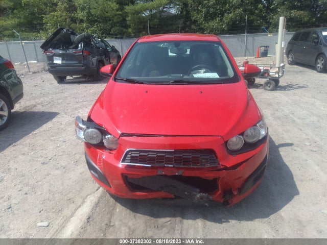 Chevrolet SONIC LT 2015 1G1JC6SH4F4208653 Image 6