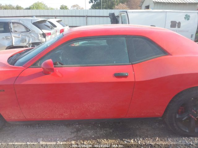 2C3CDZAT7FH927407 Dodge Challenger R/t