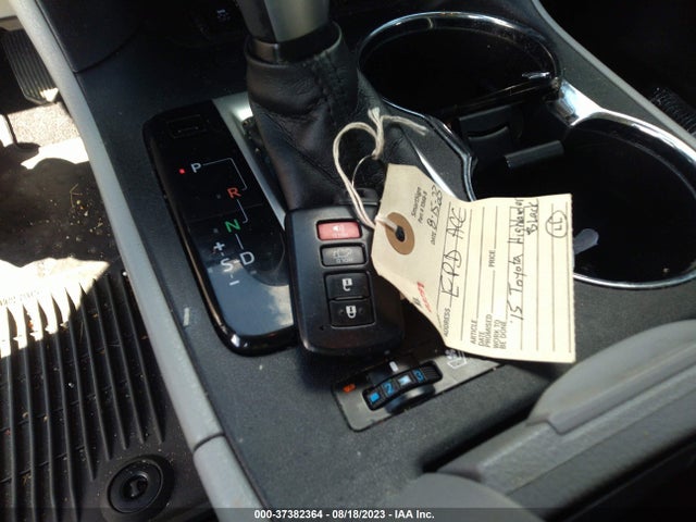 Toyota Highlander Limited 2015 5TDDKRFH4FS155959 Image 3
