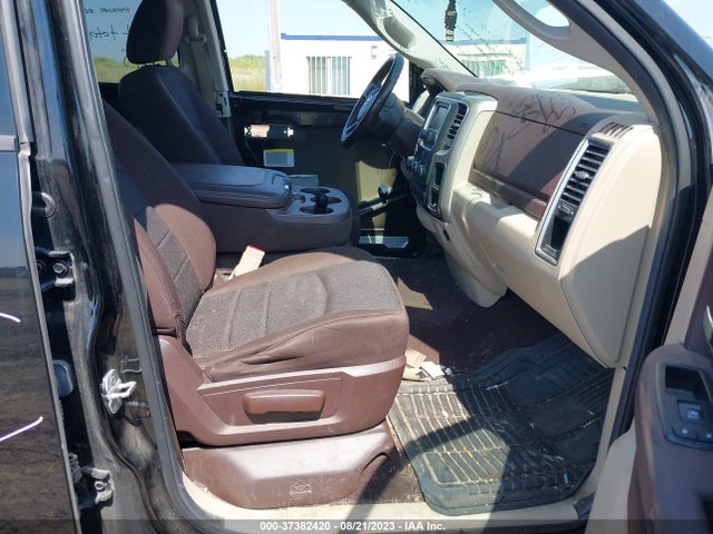 37382420 :رقم المزاد ، 1C6RR7GG1ES136889 vin ، 2014 Ram 1500 Big Horn مزاد بيع