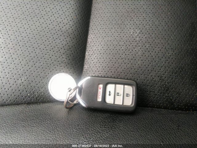 1HGCR2F80EA022563 Honda Accord Sedan Ex-l
