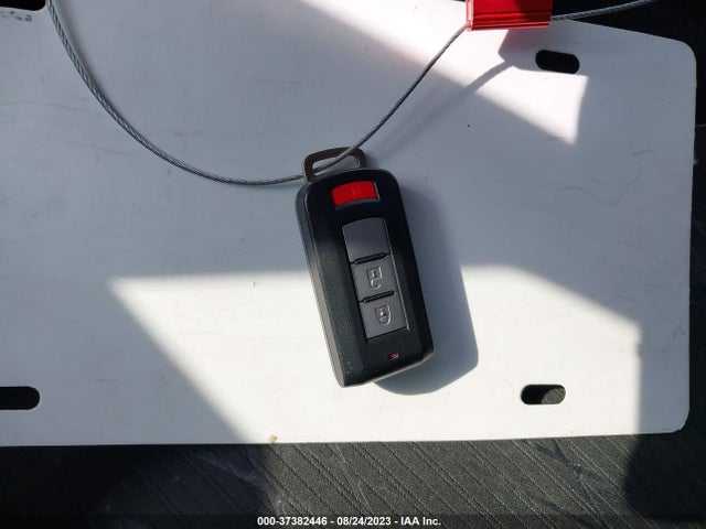 JA4AT5AA8KZ000658 Mitsubishi Eclipse Cross Se/sel