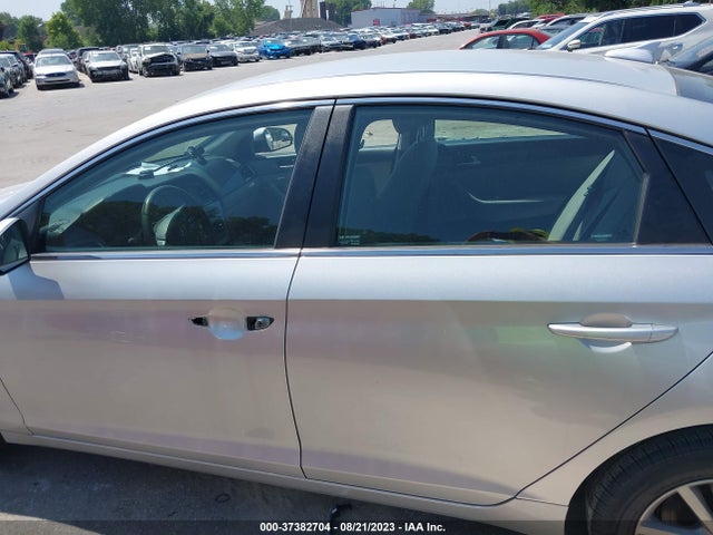 2015 HYUNDAI SONATA 2.4L SE VIN: 5NPE24AF1FH025091