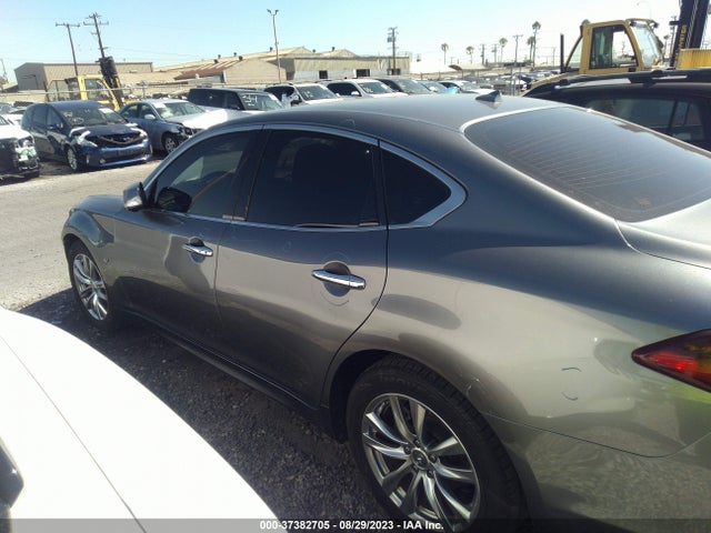 JN1BY1AP3JM180431 Infiniti Q70 3.7 Luxe