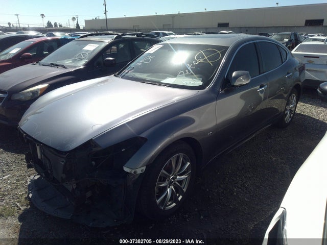 JN1BY1AP3JM180431 Infiniti Q70 3.7 Luxe