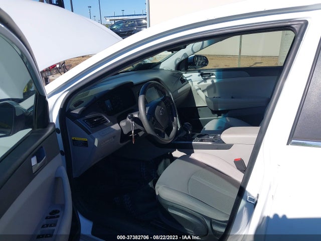 2017 HYUNDAI SONATA SE VIN: 5NPE24AF9HH574346