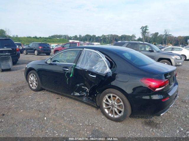 WDD3G4FB5LW037433 Mercedes-Benz A 220 4matic