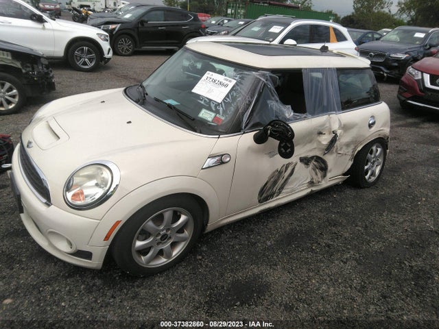 2009 MINI COOPER HARDTOP S VIN: WMWMF73519TT97694