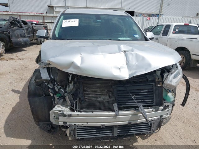 Chevrolet Traverse Lt Cloth 2018 1GNERGKW9JJ245940 Image 13