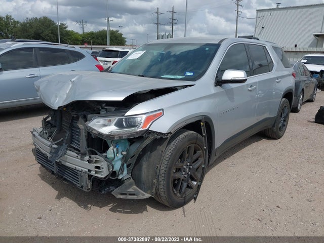 Chevrolet Traverse Lt Cloth 2018 1GNERGKW9JJ245940 Image 2