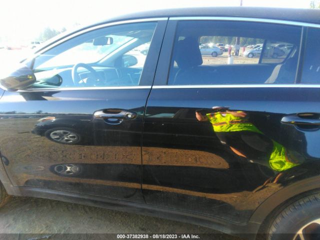 KNDPMCAC2N7964210 KIA Sportage Lx