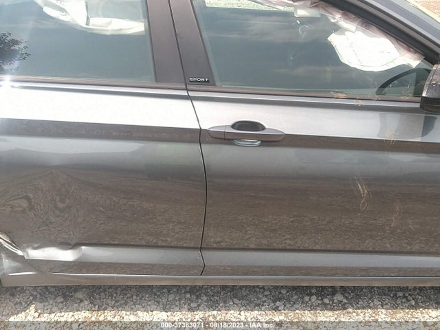 3VWBM7BU0PM036930 Volkswagen Jetta Sport