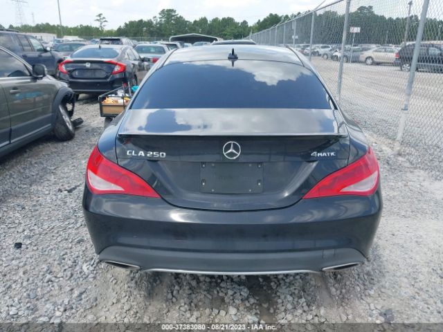 WDDSJ4GB1JN593009 Mercedes-Benz CLA 250