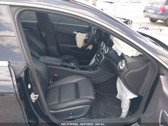 WDDSJ4GB1JN593009 Mercedes-Benz CLA 250