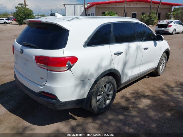 KIA SORENTO LX 2016 5XYPG4A37GG076815 Image 4