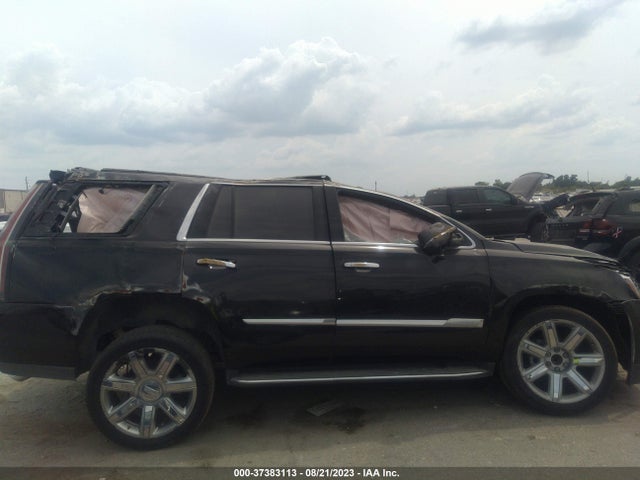 1GYS3BKJ4KR264333 Cadillac Escalade Luxury