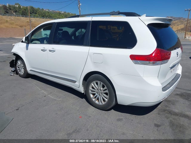 2013 TOYOTA SIENNA XLE AAS/XLE/LTD VIN: 5TDYK3DC3DS304977