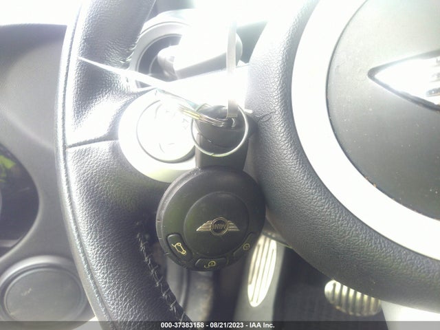 2009 MINI COOPER S CLUBMAN WMWMM33529TP93745 Photo 10