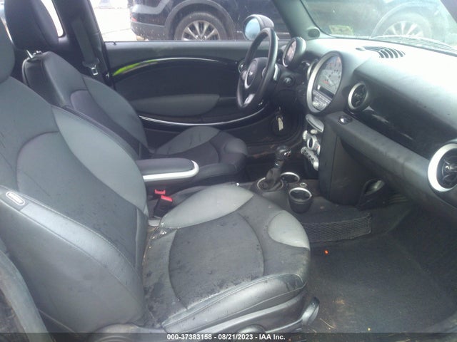 2009 MINI COOPER S CLUBMAN WMWMM33529TP93745 Photo 4