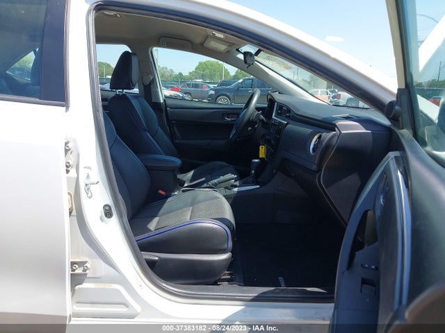 Toyota COROLLA SE 2017 5YFBURHE7HP634375 Image 5